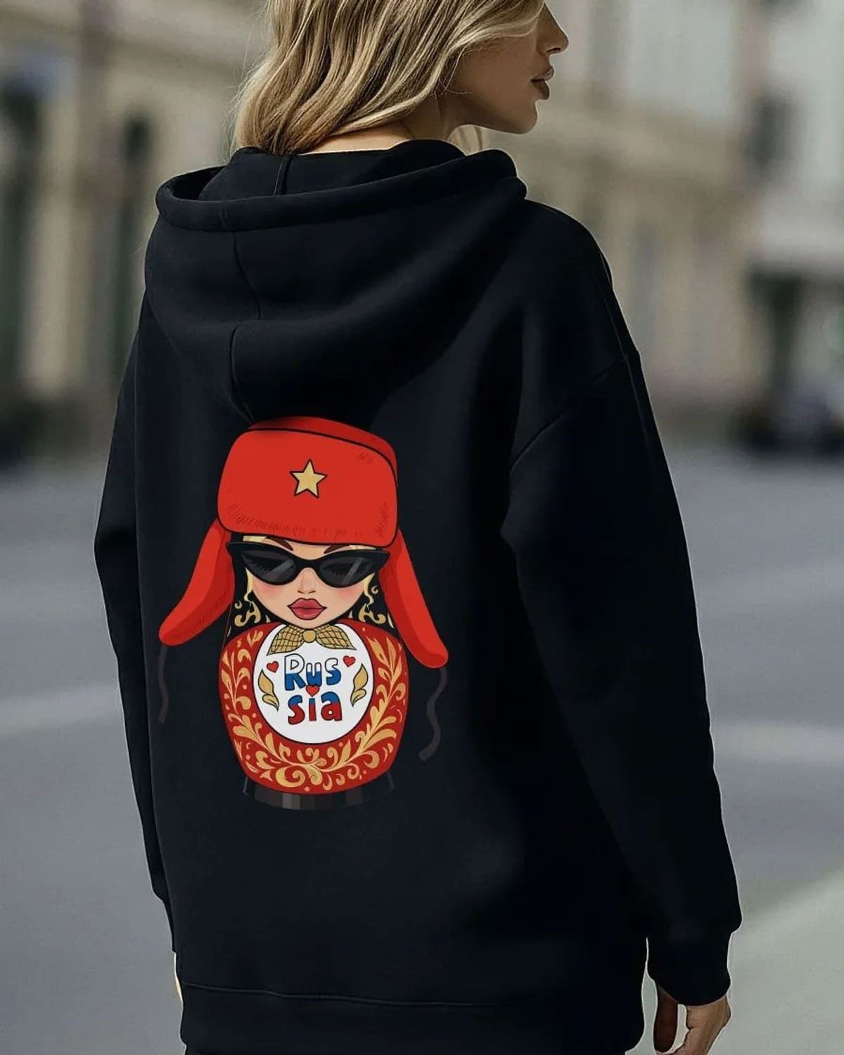 Матрёшка в ушанке